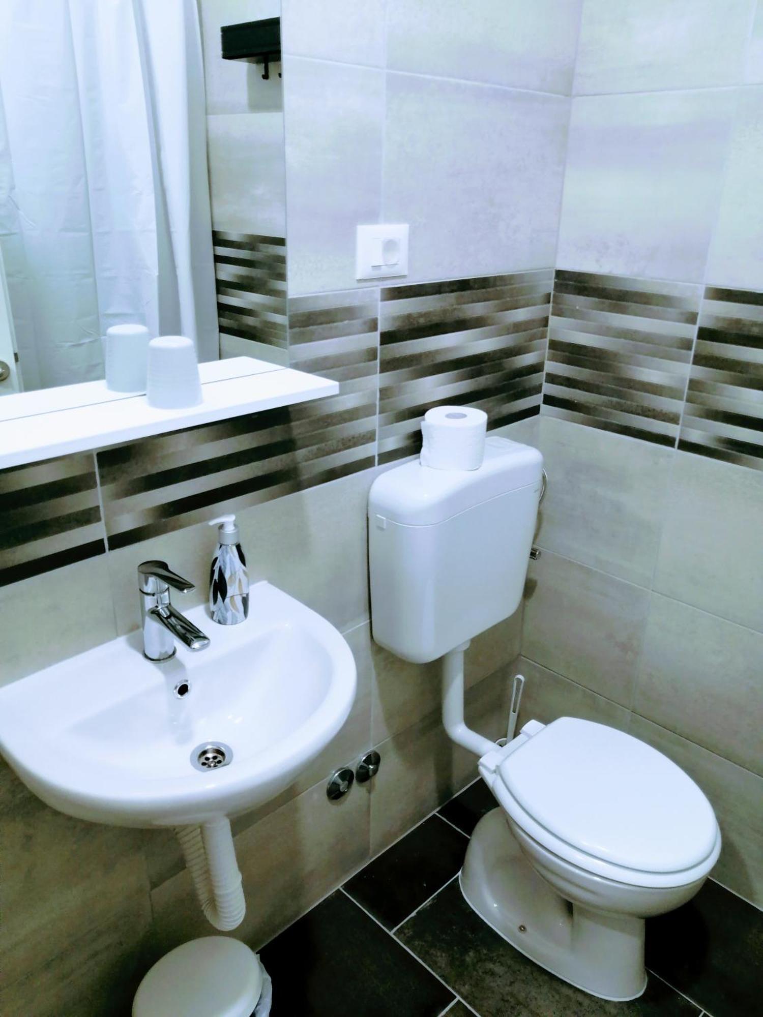 Pula Center - Studio Apartments エクステリア 写真